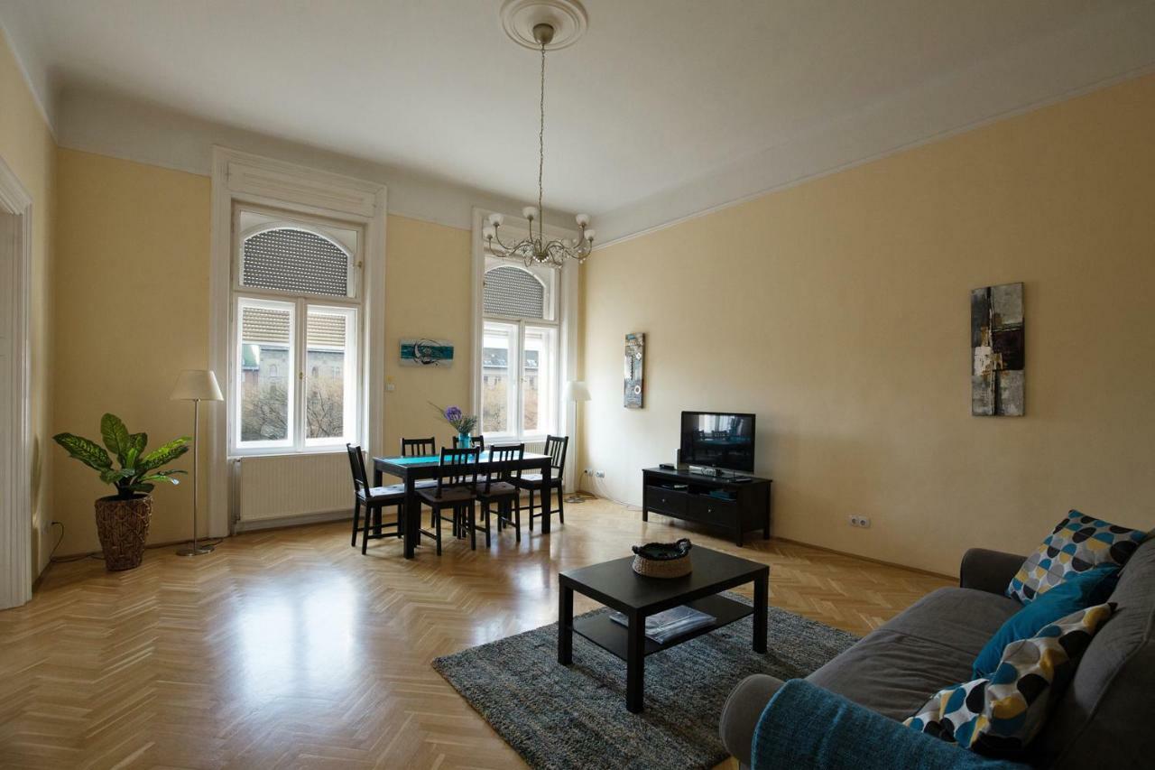 Ferienwohnung Klauzal Ter 9 Budapest Exterior foto