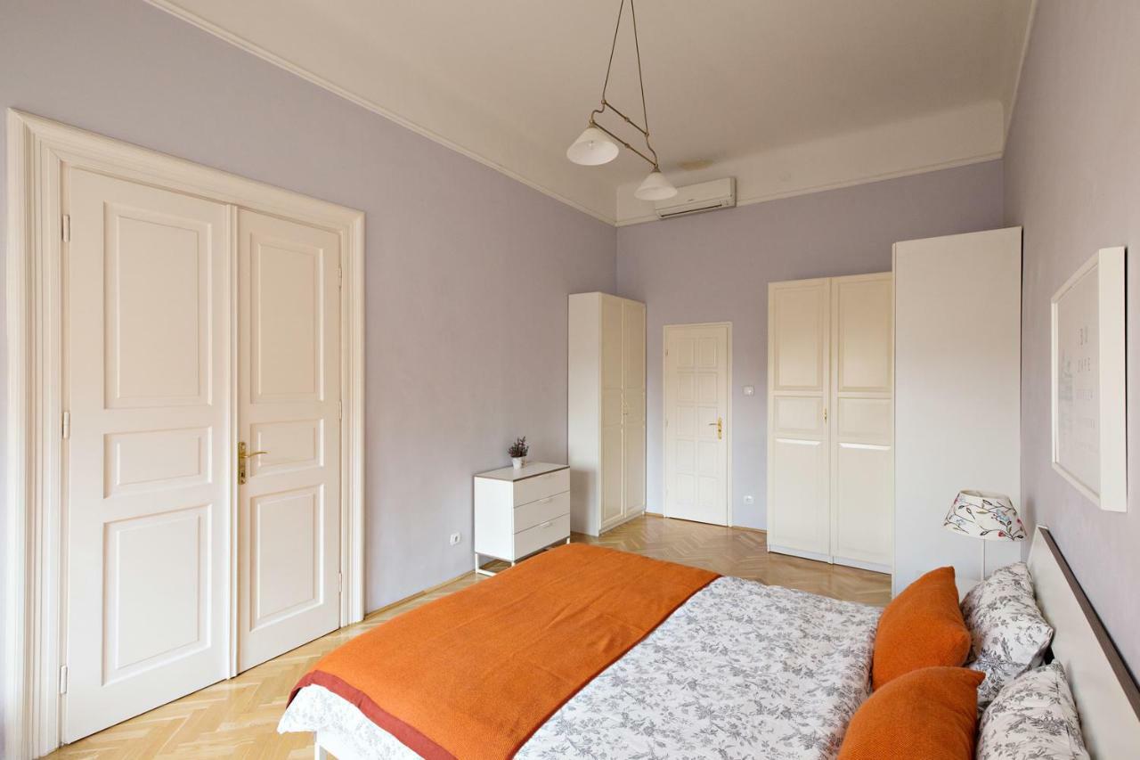 Ferienwohnung Klauzal Ter 9 Budapest Exterior foto